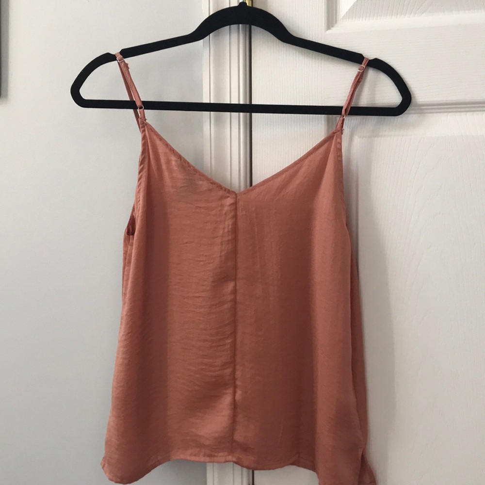 Top - Picture 2 of 2